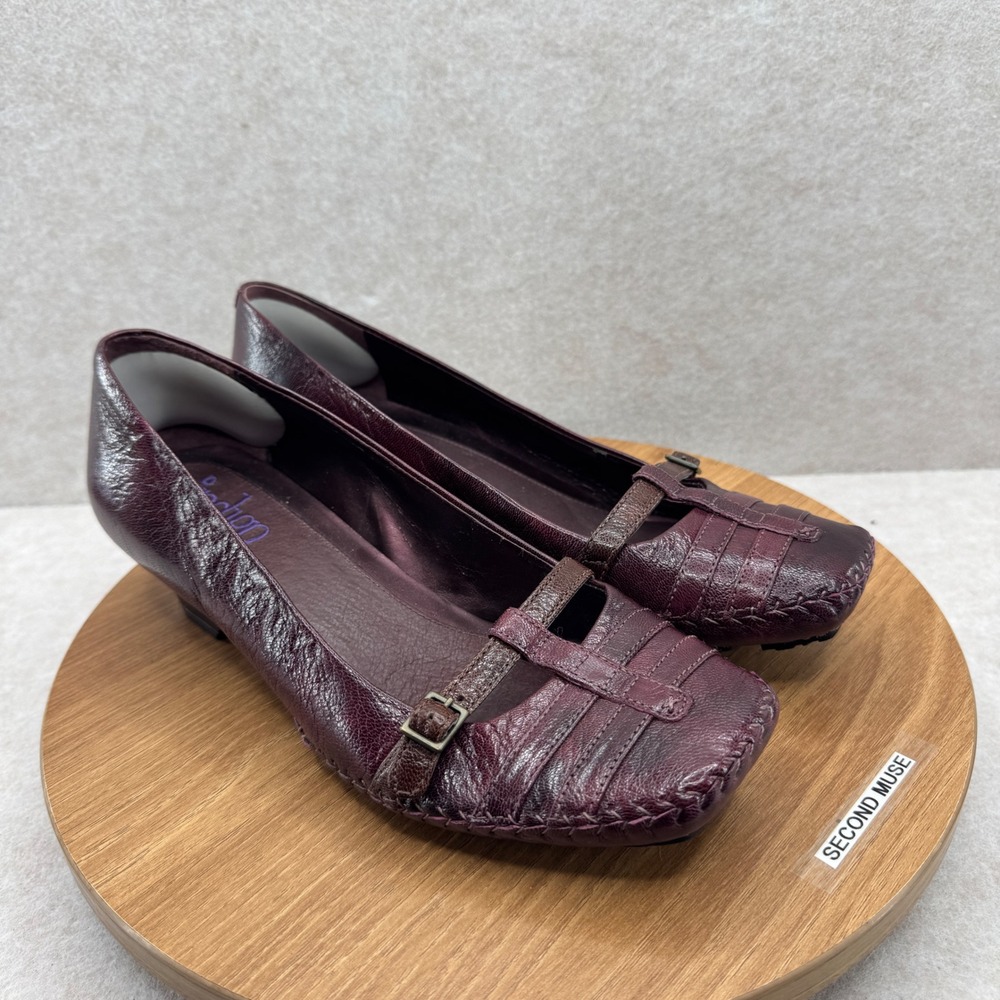 Indigo by‎ Clarks Womens 8 Heels Burgundy Leather Mary Jane Kitten Heel Academia